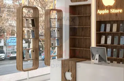 محل تجاري - استوديو للبيع في شارع عزمي - جناكليس - حي شرق - الاسكندرية