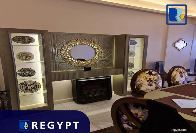 8301648 - Property Image 3