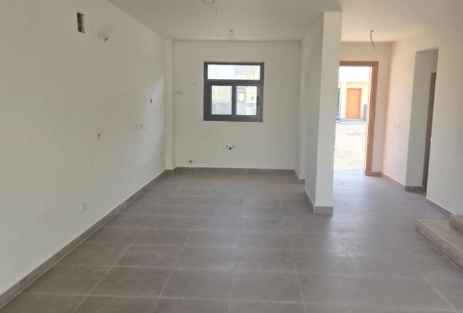 8458256 - صورة العقار 2