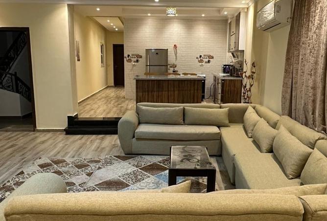 8453905 - Property Image 3