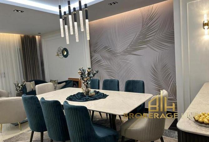 8212003 - صورة العقار 2