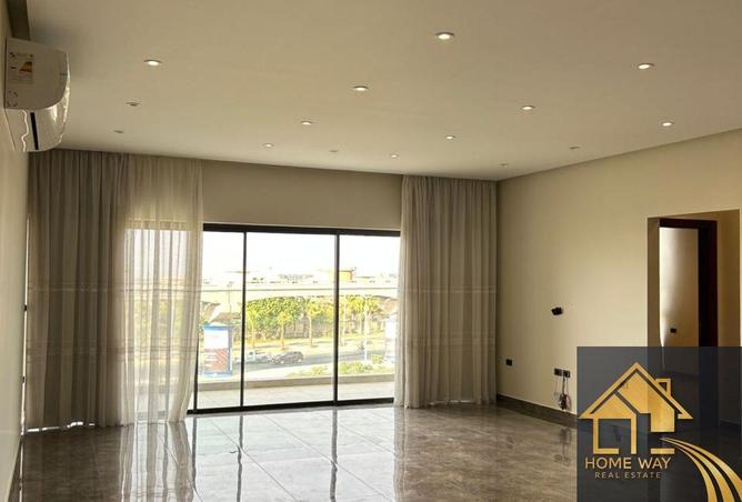 8260080 - Property Main Image