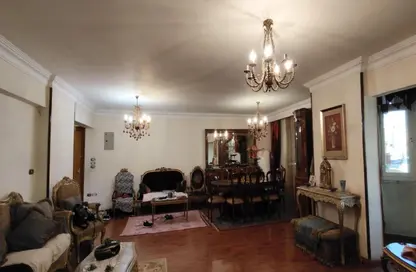 شقة - 4 غرف نوم - 3 حمامات للبيع في الشطر العاشر - زهراء المعادي - حي المعادي - القاهرة