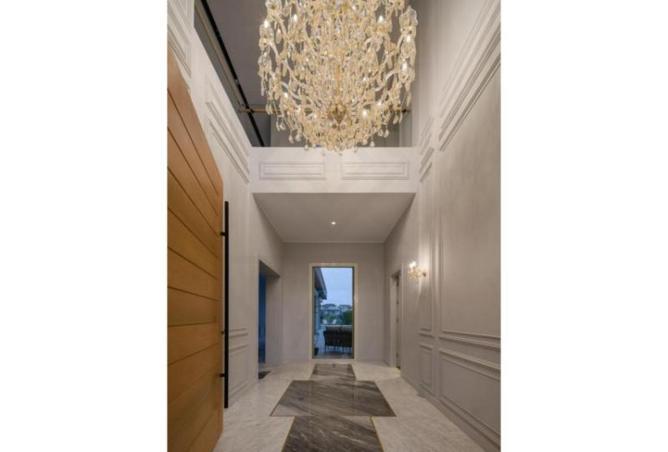8042209 - Property Image 3