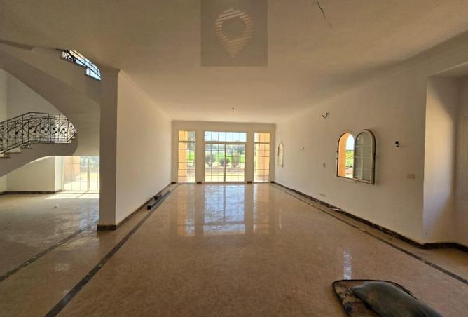 7911619 - Property Image 2