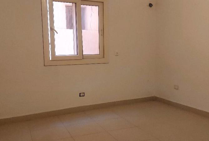 8145646 - Property Image 3