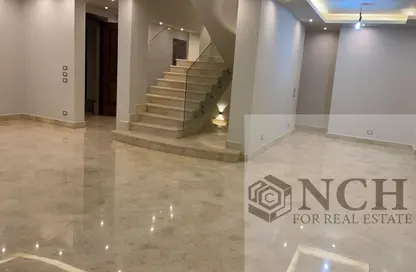 فيلا - 5 غرف نوم - 7 حمامات للايجار في كايرو فيستيفال سيتى - المستثمرين الشمالية - مدينة القاهرة الجديدة - القاهرة