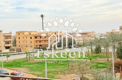 Apartment - 4 Bedrooms - 3 Bathrooms for sale in West Somid Road - West Somid - 6 October City - Giza