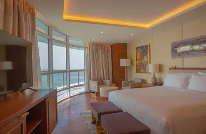 Hotel Apartment - 5 Bedrooms - 5 Bathrooms for sale in Cornish El Nile St. - Maadi - Hay El Maadi - Cairo