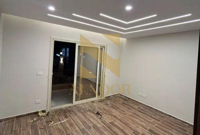 8256338 - Property Image 2