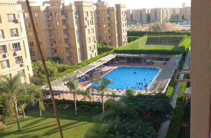 Apartment - 2 Bedrooms - 1 Bathroom for sale in Hadayek October - 6 October City - Giza
