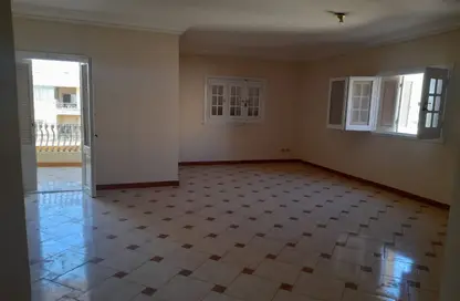 Apartment - 3 Bedrooms - 2 Bathrooms for rent in Ja'far ibn Abi Talib St. - El Yasmeen 4 - El Yasmeen - New Cairo City - Cairo Apartment - 3 Bedrooms - 2 Bathrooms for rent in Ja'far ibn Abi Talib St. - El Yasmeen 4 - El Yasmeen - New Cairo City - Cairo