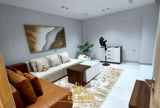 8092979 - Property Image 2