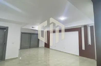 Villa - 4 Bedrooms - 3 Bathrooms for rent in Village Gardens Katameya - 5th Settlement Compounds - The 5th Settlement - New Cairo City - Cairo Villa - 4 Bedrooms - 3 Bathrooms for rent in Village Gardens Katameya - 5th Settlement Compounds - The 5th Settlement - New Cairo City - Cairo