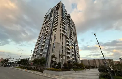 Apartment - 2 Bedrooms - 3 Bathrooms for sale in Aeon - 6 October Compounds - 6 October City - Giza