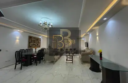 شقة - 4 غرف نوم - 3 حمامات للايجار في التجمع الاول - مدينة القاهرة الجديدة - القاهرة