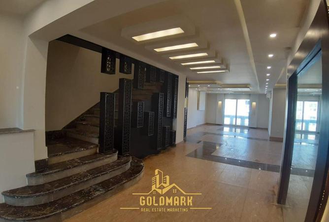 8444440 - Property Image 3