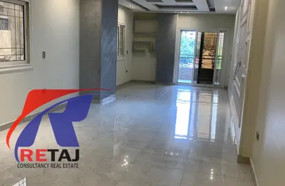 Apartment - 3 Bedrooms - 2 Bathrooms for rent in Abd Al Aziz Essa St. - 10th Zone - Nasr City - Cairo