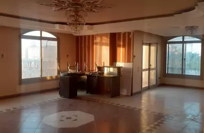 Apartment - 5 Bedrooms - 3 Bathrooms for sale in West Somid - 6 October City - Giza