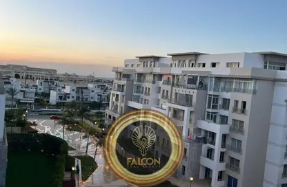 Apartment - 3 Bedrooms - 3 Bathrooms for sale in Hyde Park - New Cairo City - Cairo