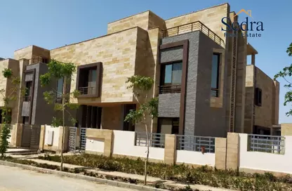 Townhouse - 3 Bedrooms - 3 Bathrooms for sale in Tag Sultan - Ring Road - Cairo
