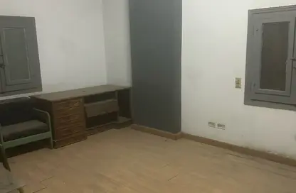 Apartment - 3 Bedrooms - 1 Bathroom for sale in Abbas Zazoa St. - 7th District - Nasr City - Cairo