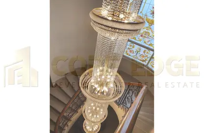 بناية كاملة - 7 غرف نوم - 6 حمامات للبيع في طريق غرب سوميد - غرب سوميد - مدينة 6 أكتوبر - الجيزة