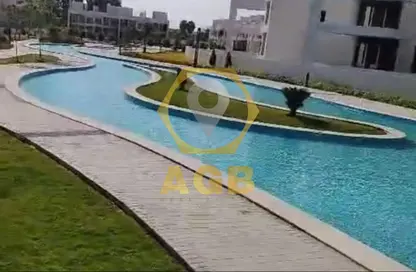 Villa - 5 Bedrooms - 3 Bathrooms for sale in Lake West - Sheikh Zayed Compounds - Sheikh Zayed City - Giza