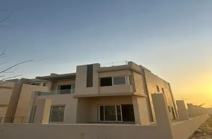 Villa - 4 Bedrooms - 3 Bathrooms for sale in Tawny Hyde Park - 6 October Compounds - 6 October City - Giza