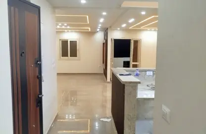 Apartment - 3 Bedrooms - 2 Bathrooms for rent in Ammar Ibn Yasser St. - El Hegaz Square - El Nozha - Cairo