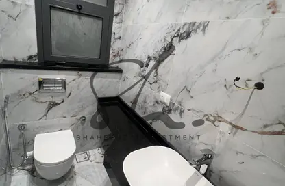 Apartment - 3 Bedrooms - 2 Bathrooms for sale in Eastown - 5th Settlement Compounds - The 5th Settlement - New Cairo City - Cairo