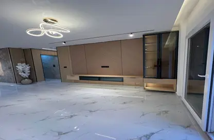 Apartment - 3 Bedrooms - 2 Bathrooms for sale in Madinaty - Cairo