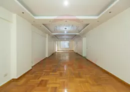Apartment - 3 Bedrooms - 3 Bathrooms for sale in Abdel Salam Aref St. - Laurent - Hay Sharq - Alexandria
