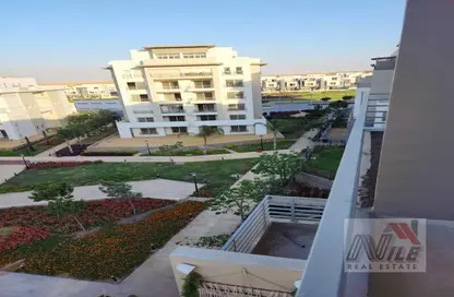 Apartment - 2 Bedrooms - 2 Bathrooms for sale in Hyde Park - 5th Settlement Compounds - The 5th Settlement - New Cairo City - Cairo