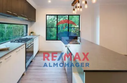 Villa - 4 Bedrooms - 5 Bathrooms for sale in The Crown - Cairo Alexandria Desert Road - 6 October City - Giza