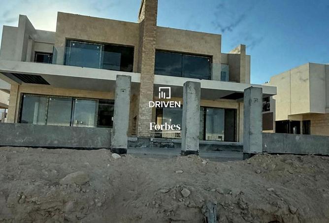 8365889 - Property Image 2