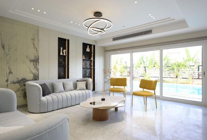 8289034 - Property Image 2