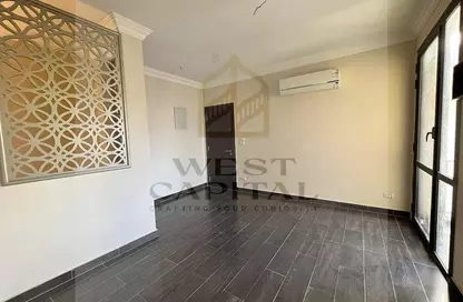 Duplex - 4 Bedrooms - 3 Bathrooms for rent in Westown - Sheikh Zayed Compounds - Sheikh Zayed City - Giza