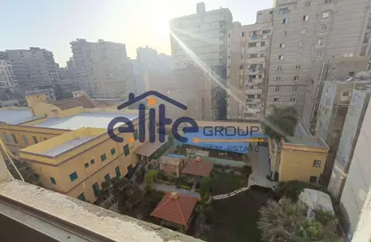 شقة - 3 غرف نوم - 1 حمام للبيع في شارع محرم بك - محرم بك - حي وسط - الاسكندرية
