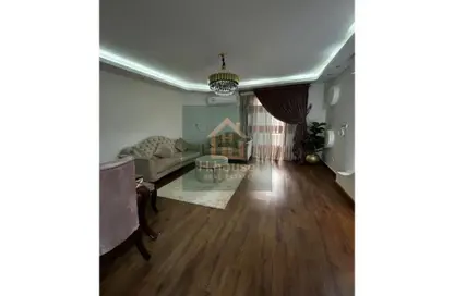 Apartment - 2 Bedrooms - 1 Bathroom for rent in El Rehab Extension - Al Rehab - New Cairo City - Cairo