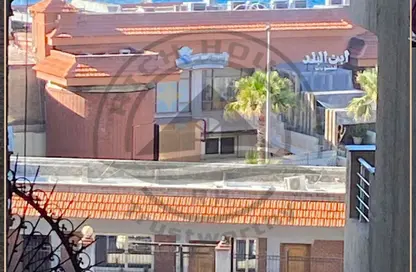 شقة - 4 غرف نوم - 2 حمامات للايجار في طريق الجيش - جليم - حي شرق - الاسكندرية