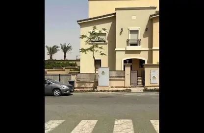 فيلا - 4 غرف نوم - 4 حمامات للبيع في ترينسيا - اب تاون كايرو - المقطم - القاهرة