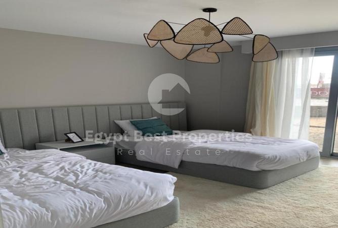 8019192 - Property Image 2