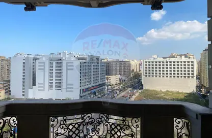 Apartment - 3 Bedrooms - 2 Bathrooms for sale in Mohamed Fawzy Moaz St. - Smouha - Hay Sharq - Alexandria