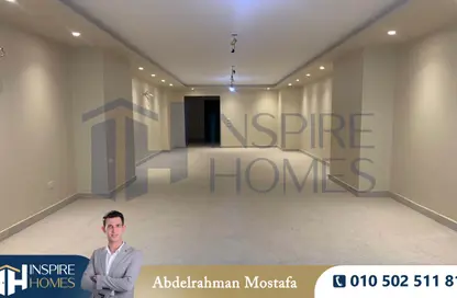 شقة - 3 غرف نوم - 2 حمامات للايجار في فالور سموحة - سموحة - حي شرق - الاسكندرية