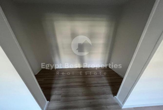 8375787 - Property Image 2