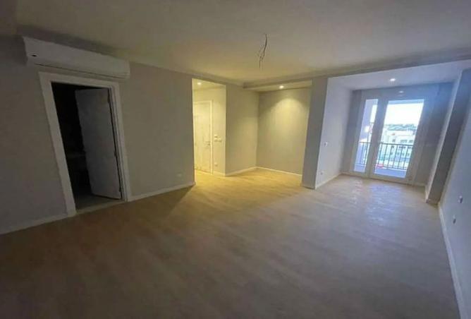 7976980 - Property Image 3