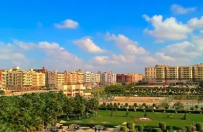 شقة - 3 غرف نوم - 3 حمامات للبيع في المحور المركزي - الحي الاول - مدينة 6 أكتوبر - الجيزة