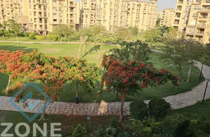 Apartment - 3 Bedrooms - 3 Bathrooms for sale in Madinaty - Cairo