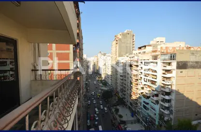 Apartment - 3 Bedrooms - 2 Bathrooms for sale in Gamal Abdel Nasser Road - El Asafra Bahary - Asafra - Hay Than El Montazah - Alexandria